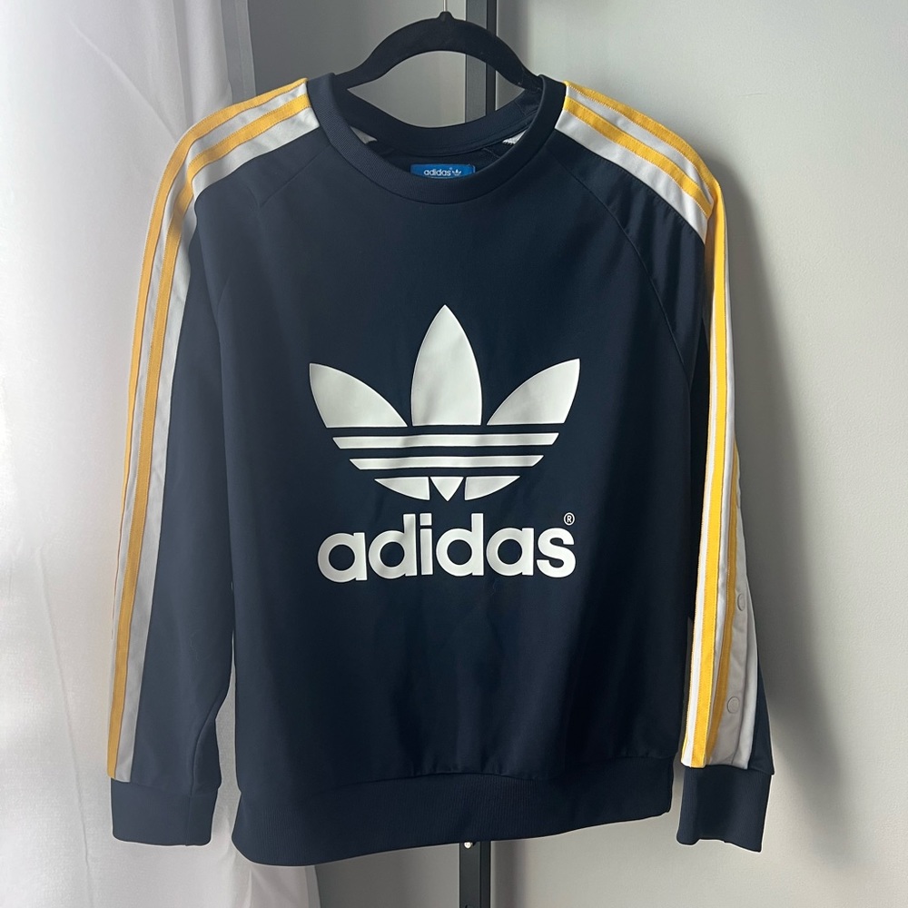 Women’s Adidas Crewneck